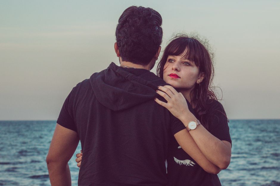 Copertă: Lumânări și șoapte, la mare